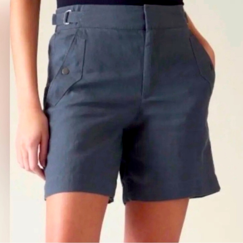 NWT-Athleta Granite Blue Voyager Linen Short, Size 8